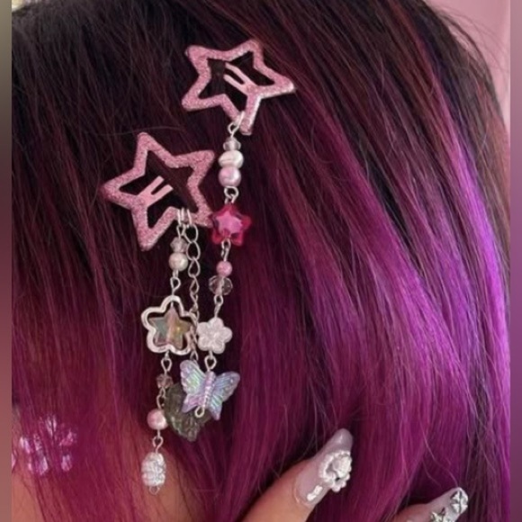 🆕 Beaded Hair Clip with Dangle🆕 - Picture 2 of 6